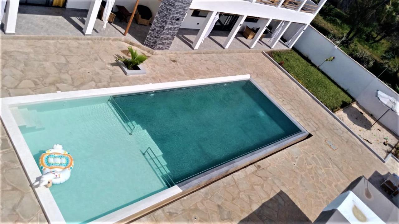 V-Szameitat Homes, Kongo River Диани-Бич Экстерьер фото